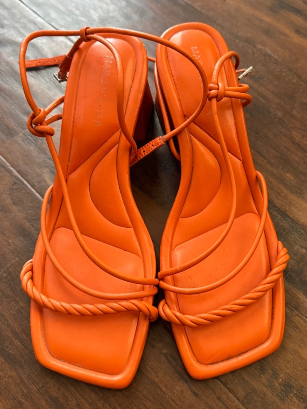 Women Marc Fisher Malyn Orange Strappy Square Toe Block Heels Sandals Sz 8